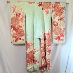Vintage Silk Kimono | Japanese Furisode Robe | Cover Up